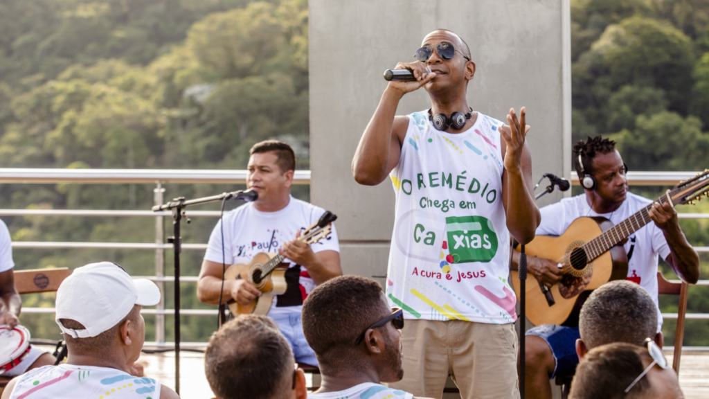 O REMÉDIO É O SAMBA DE COPACABANA PARA DUQUE DE CAXIAS