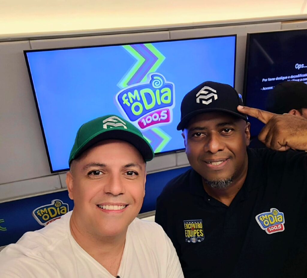 Rádio FM O DIA Lança "Me Ama" do Cantor Fabrício Moreno