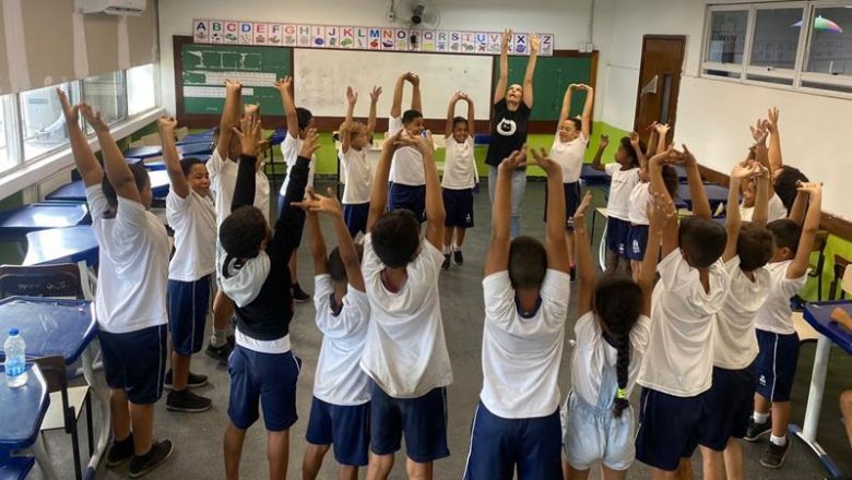 Escola de Teatro Cria promove educação e inclusão para crianças do Caju e zona portuária