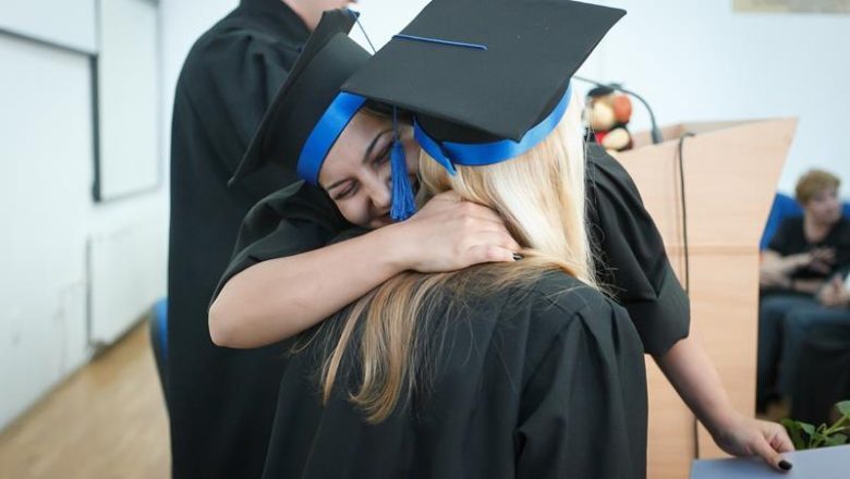 Escola Técnica gratuita da FAT forma mais de 150 alunos