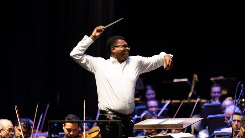 João Carlos Martins E Bachiana Filarmônica Sesi-SP Apresentam A História Da Dança Em Concerto No Teatro Santander, Dia 03 De Junho