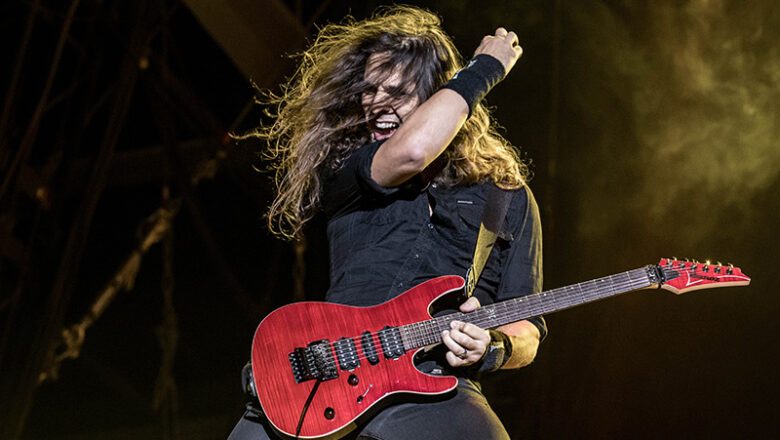 Kiko Loureiro recebe Bumblefoot, Luís Mariutti e Lobão como convidados em São Paulo