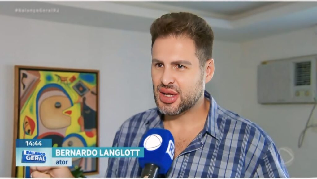 Bernardo Langlott Denuncia Infestação de Pombos na TV: "Janelas Trancadas''