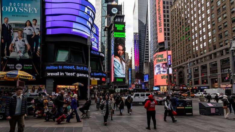 Tássia Reis é destaque global como embaixadora do EQUAL, projeto do Spotify que chega à Times Square, em Nova York