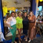 Celebrante Elaine Monteiro prestigia jantar de confraternização do grupo ‘Entre Elas’ em Niterói