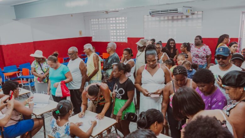 São Sebastião do Passé (BA) programa entrega de Cestas Natalinas, do projeto Natal Sem Fome, para o domingo (22) e segunda (23)