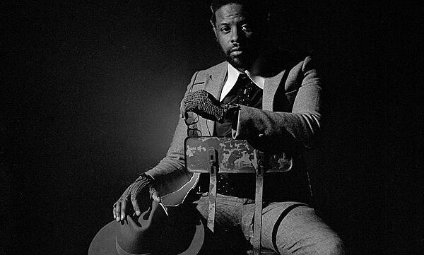 Adrian Younge compartilha o novo single “A Música Na Minha Fantasia”