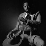 O fundador do Jazz is Dead e compositor Adrian Younge compartilha o novo single “Nós somos as estrelas”