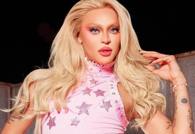 Festa SHANTAY estreia no RJ com teaser gravado no Copacabana Palace e show de Pabllo Vittar
