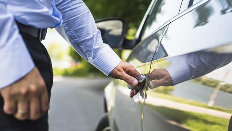 Procura por seguros de automóveis teve queda de quase 2% em março
