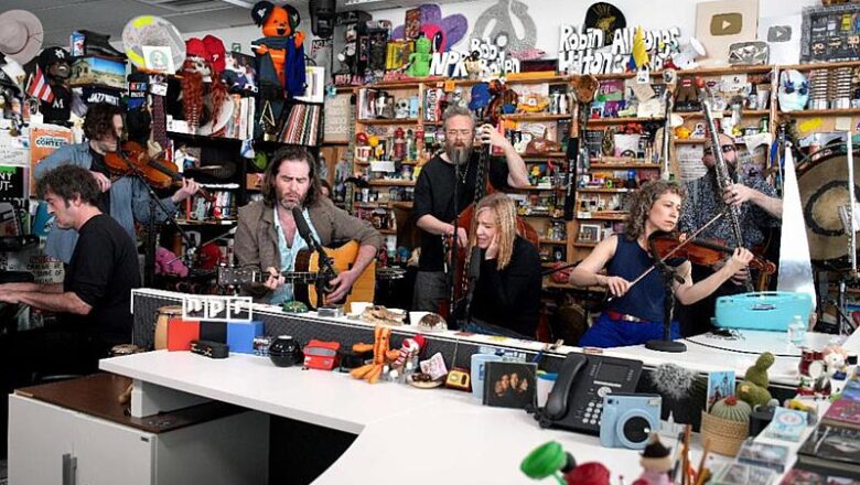 Beth Gibbons performa pela primeira vez no NPR Tiny Desk
