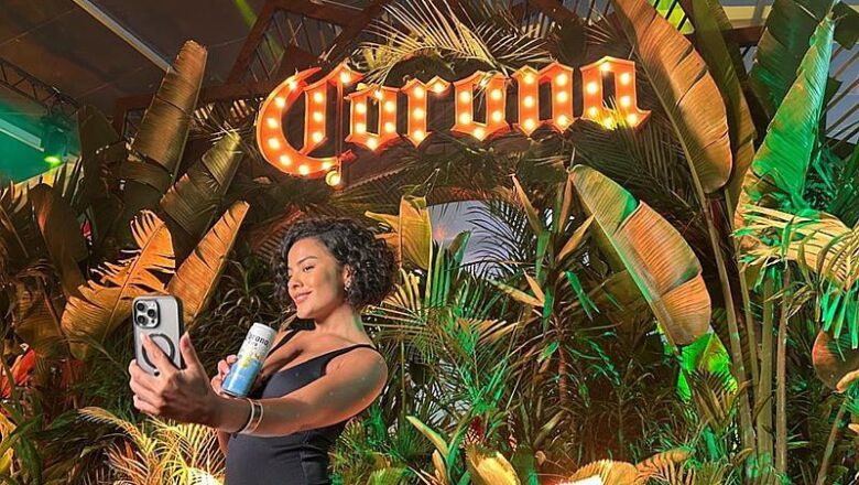 Maria de Fátima marcou presença na área exclusiva de Corona no Todo Mundo no Rio