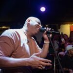 Walace Araújo comanda o point de sexta feira na cidade de Niterói-RJ