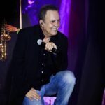 José Augusto celebra 50 anos de carreira com show no Ginásio Mangueirinho, em Belém
