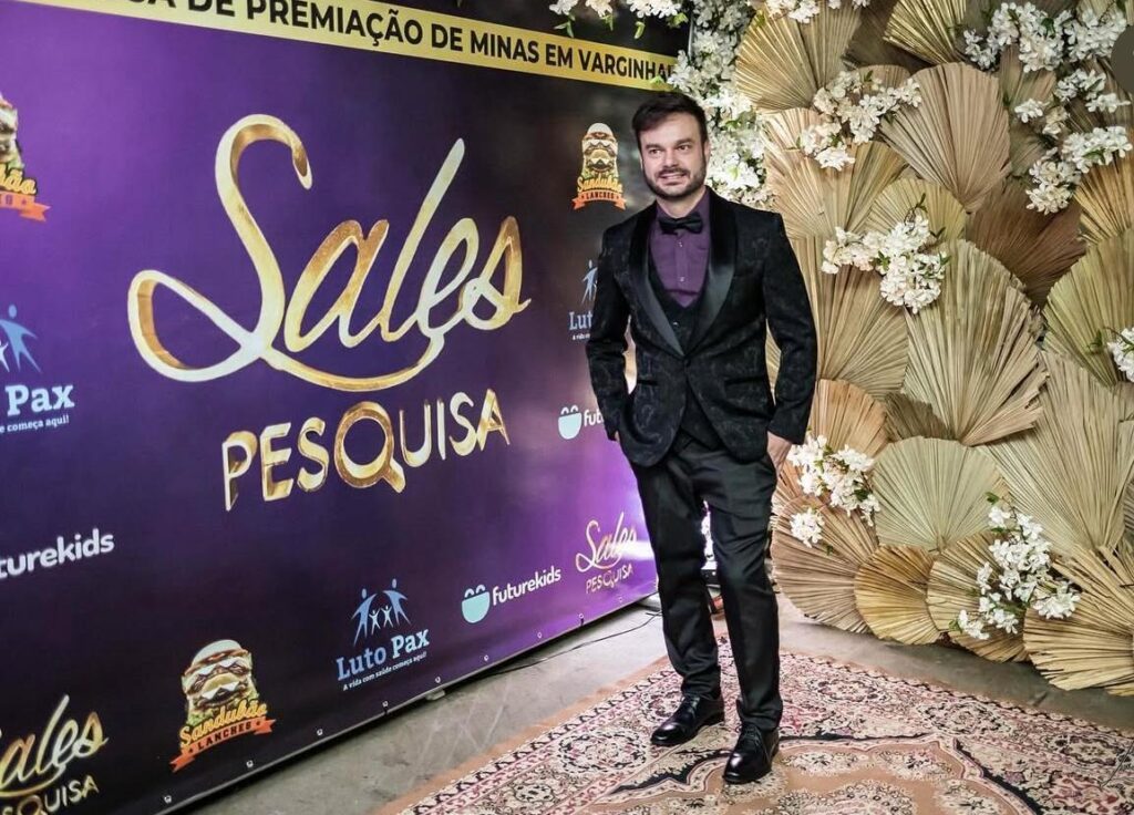 Sales Pesquisa celebra mais de duas décadas com Baile de Gala em Vitória e destaca líderes empresariais eleitos pela opinião pública
