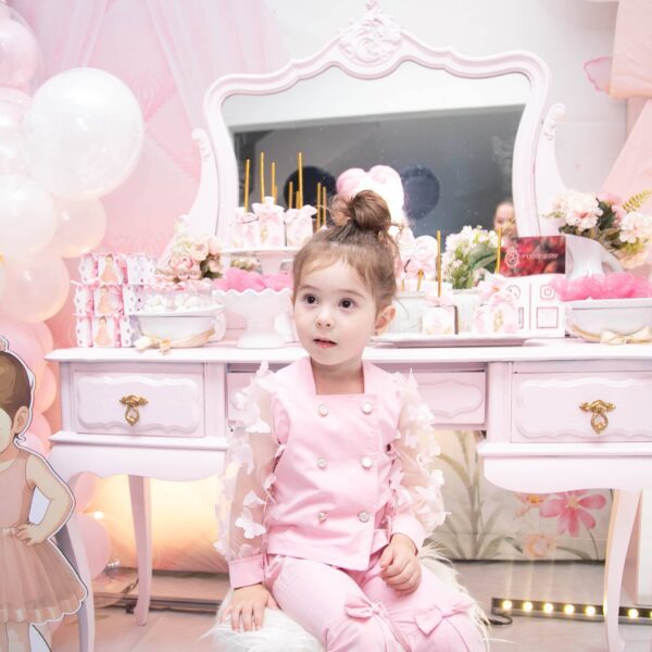 Filha da atriz Naty Meg e neta do grande compositor Carlos Randall, Luna Maria comemorou mais um ano de vida!