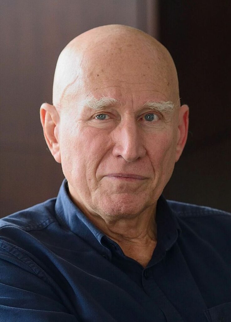 Sebastião Salgado: A Vida em Imagens Que Encantou o Mundo