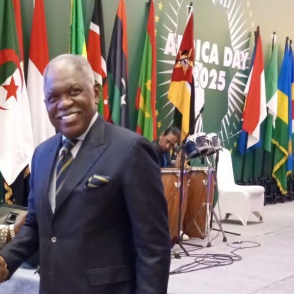 Embaixador Angolano Florêncio Almeida Participa das Comemorações do Dia da África na Indonésia