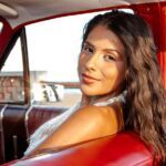 Mariana Coelho abre novo ciclo da carreira com faixa “em Bem”