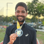Brasileiro que virou destaque mundial por não abandonar corredor durante maratona nos EUA ganha a parceria de Rexona