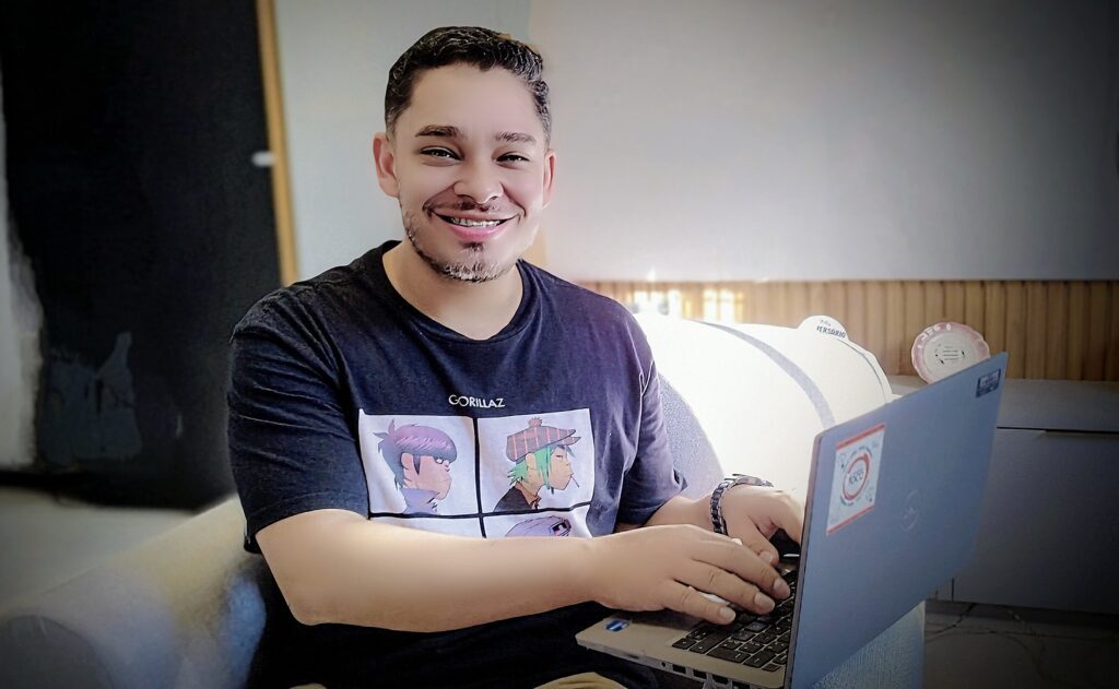 Henri Machado: Professor da Rede Pública de Vila Velha é Aprovado na Universidade de Ohio, nos EUA