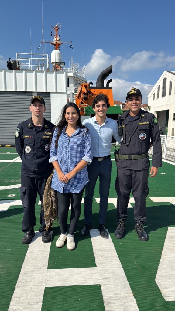 "Chá de Sal" de doutoranda da EGN, visita Navio Polar