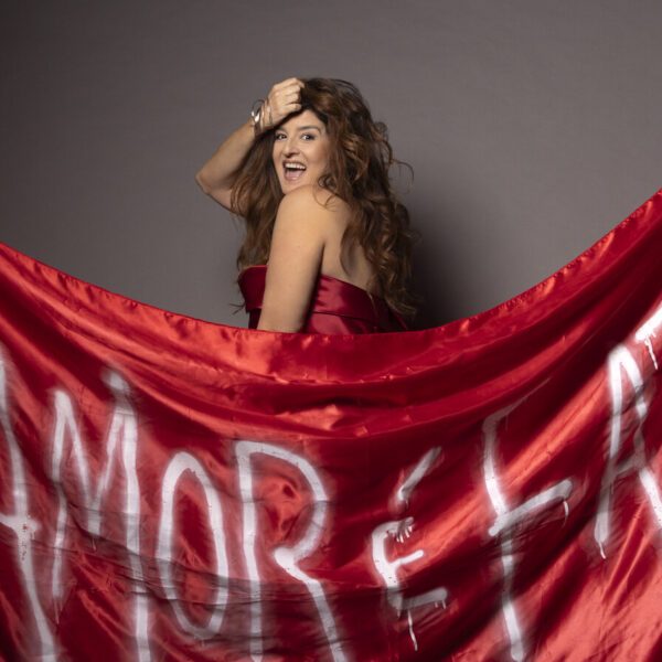 Tatiana Dauster na Áudio Rebel : Lançamento do álbum Origami + Exibição exclusiva do clipe O Amor é Fatal