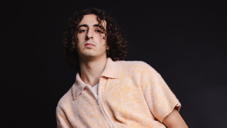 Nick Souza lança webclipe de “Vai Que Vai” e firma identidade com mistura de R&B e funk