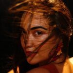 Conheça a cantora e compositora Vannick Belchior, filha do mestre Belchior