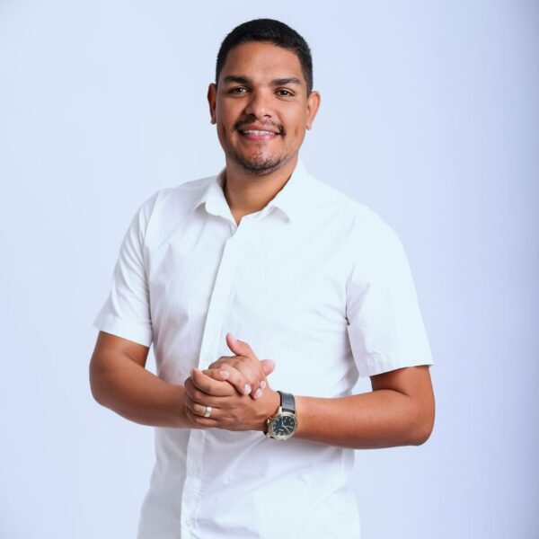 Tiago Leal consolida liderança política com atuação transparente e compromisso social em Itapemirim