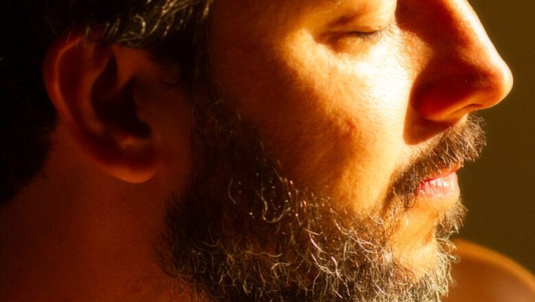 Pedro Mann faz show de lançamento de ‘Entre o céu e o pé no chão’