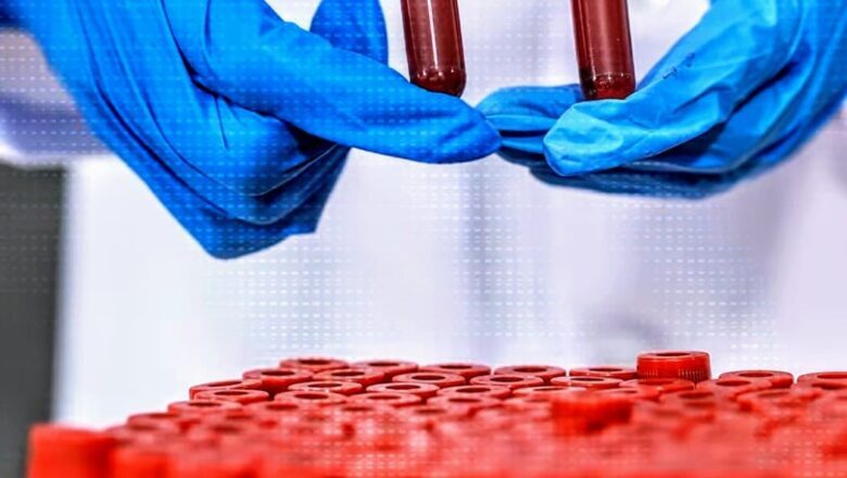 Japão desenvolve sangue artificial compatível com todos os tipos sanguíneos: revolução médica pode chegar aos hospitais até 2030