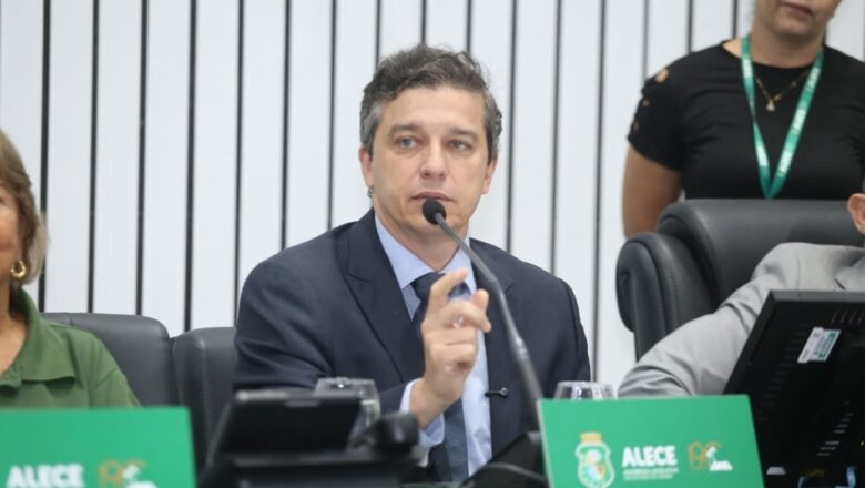 Assembleia Legislativa celebra 46 anos da AEDI e reconhece a importância da indústria cearense