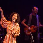 Clariá retorna com o show “Cantoras da Rádio”, uma homenagem às mulheres da MPB, no Teatro Henriqueta Brieba, no dia 25 de setembro