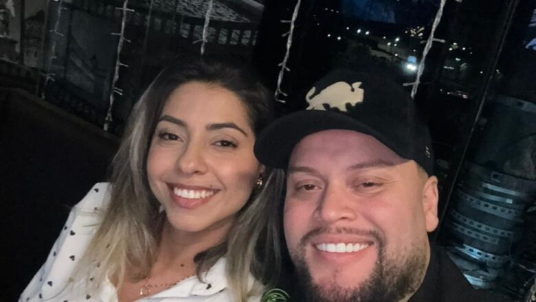 Casal de influenciadores completa UM mês de namoro e comemora no Ciao Ristorante, em Mauá