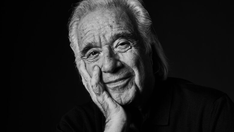 Maestro João Carlos Martins é homenageado pela Rainha Sofia na Espanha com prêmio internacional