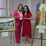 Dra Luciane Sippert em evento Empoderamento Rosa