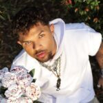Gabriel Sebastian explora a dualidade do desejo e da devoção no clipe de “Esposo”
