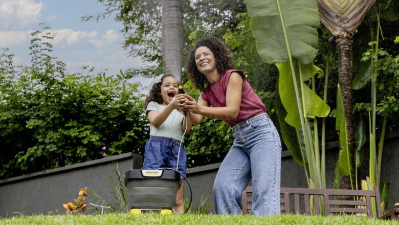 Aprender brincando: a importância de incluir as crianças na rotina da casa