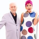 Roberto Menescal completa 88 anos no palco com Cris Delanno