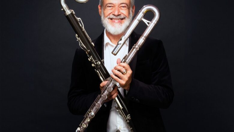 Carlos Malta celebra 50 anos de carreira com relançamento do clássico ”O Escultor do Vento”