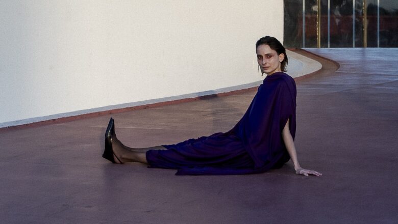 Nay Porttela Piano e Voz no Teatro Brigitte Blair dia 14 de novembro