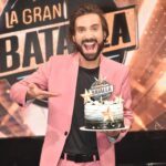 Rodrigo Massa representa o Brasil como jurado em reality latino de sucesso