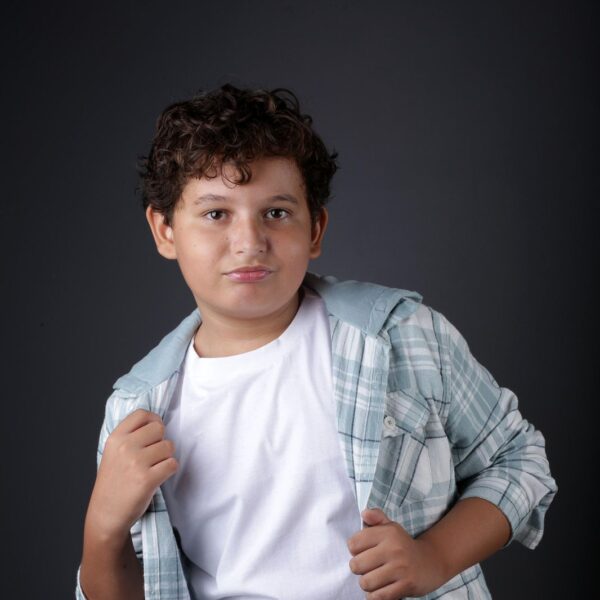 Fernando Mello conquista espaço no audiovisual e estreia em novas produções nacionais 