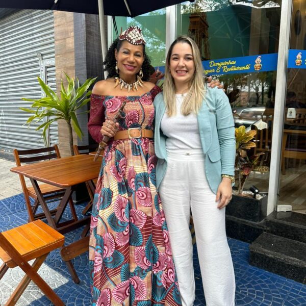 Dunguinhas recebe a visita da rainha Diambi Kabatusuila Tshiyoyo