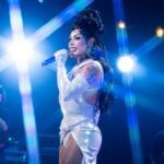 Grag Queen entrega show emocionante de “Cósmica” com aparição surpresa de Agnes Nunes