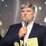 Apolo Síndicos Profissionais recebe Prêmio de Empresa Inovadora Brasil–EUA 2025 e lança sistema de franquias