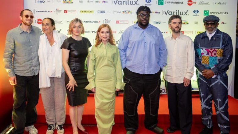 Confira as fotos de abertura carioca do 16º Festival de Cinema Francês do Brasil no cinema Odeon