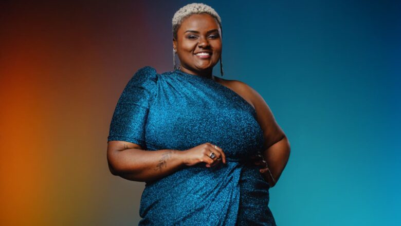  Thainá Gonçalves vai se apresentar ao lado de Thalles Roberto no Palco Leme do Réveillon do Rio