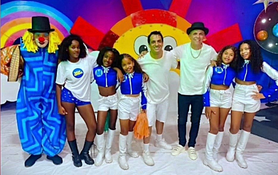 Fabrício Moreno abre o sábado com música e emoção no Especial de Ano Novo da NGT